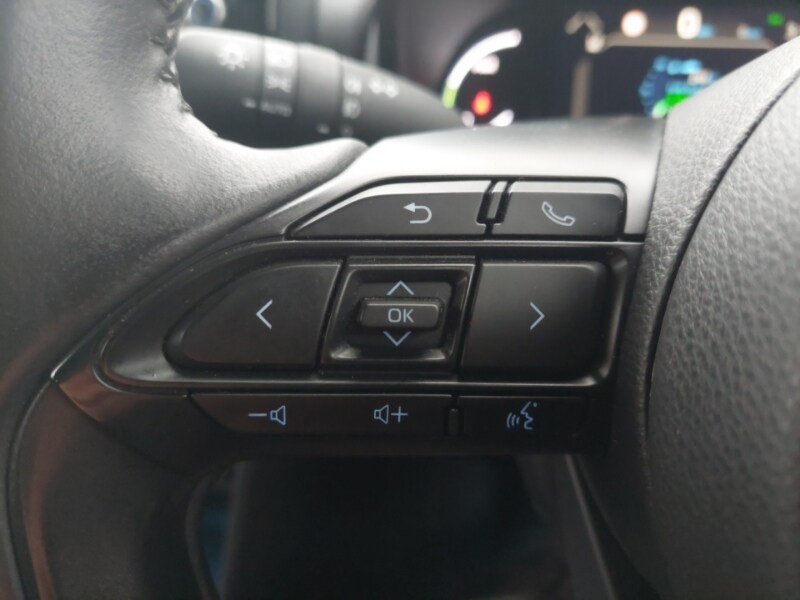 Used Toyota Yaris Cross 2022 for sale - 77908374: Photo 14