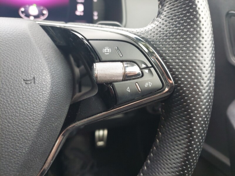 Used Skoda Karoq 2021 for sale - 76325566: Photo 14