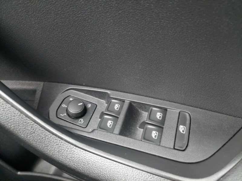 Used Skoda Karoq 2021 for sale - 76325566: Photo 15