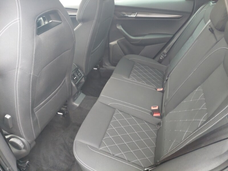 Used Skoda Karoq 2021 for sale - 76325566: Photo 6