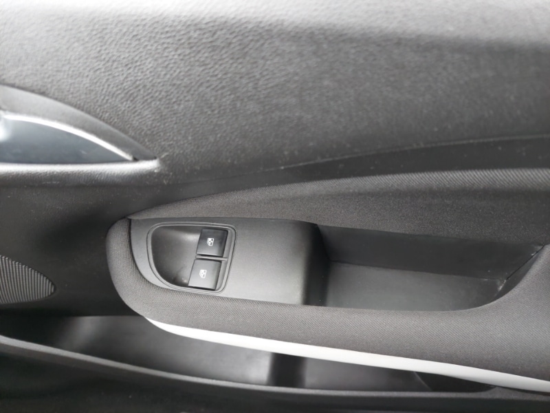 Used Vauxhall ADAM 2015 for sale - 77698579: Photo 16