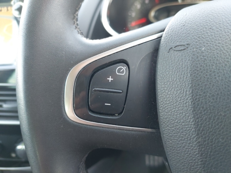 Used Renault Clio 2019 for sale - 78113239: Photo 15