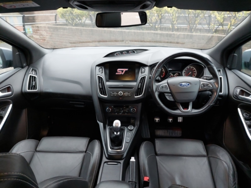 Used Ford Focus 2018 for sale - 77300231: Photo 2