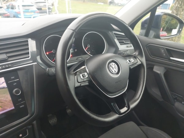 Used Volkswagen Tiguan 2019 for sale - 76269001: Photo 15