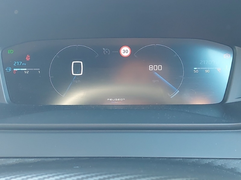 Used Peugeot 2008 2023 for sale - 76054963: Photo 11