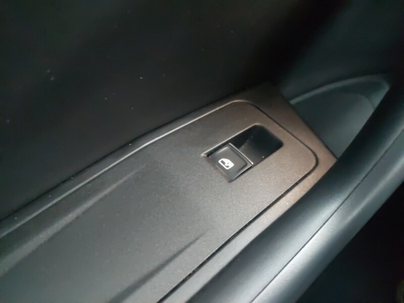 Used Volkswagen T-Roc 2023 for sale - 76518695: Photo 14