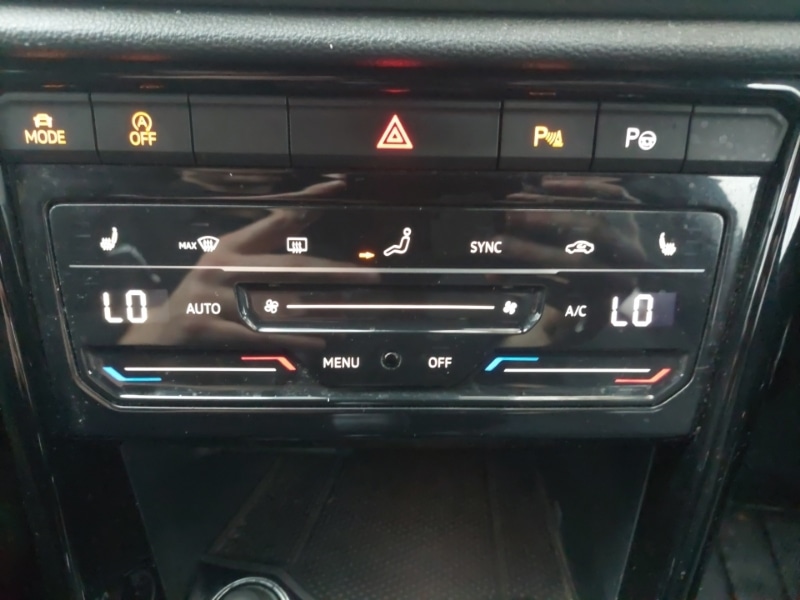 Used Volkswagen T-Roc 2023 for sale - 76518695: Photo 19