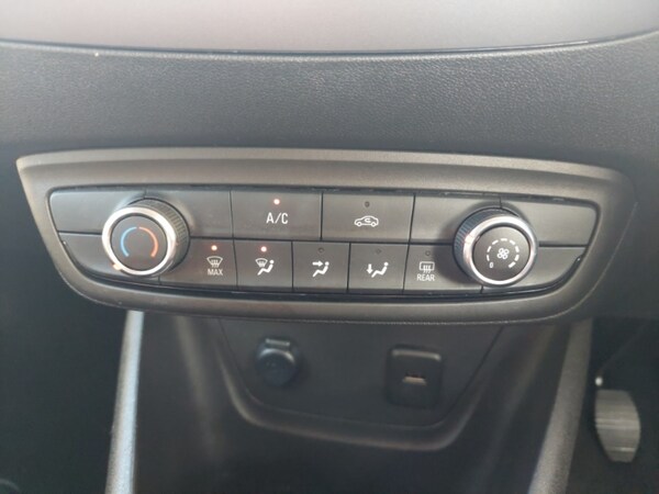 Used Vauxhall Crossland 2022 for sale - 76285721: Photo 19
