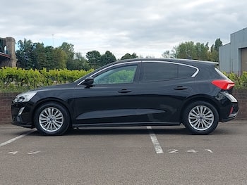Used Ford Focus 2019 for sale - 79870021: Photo