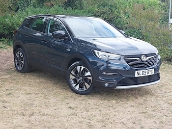 Vauxhall - Grandland X