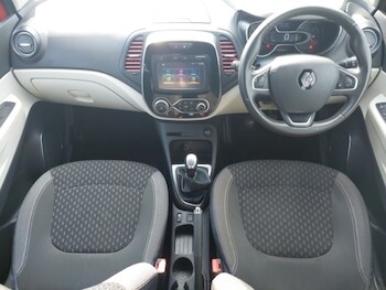 Used Renault Captur 2018 for sale - 78440346: Photo