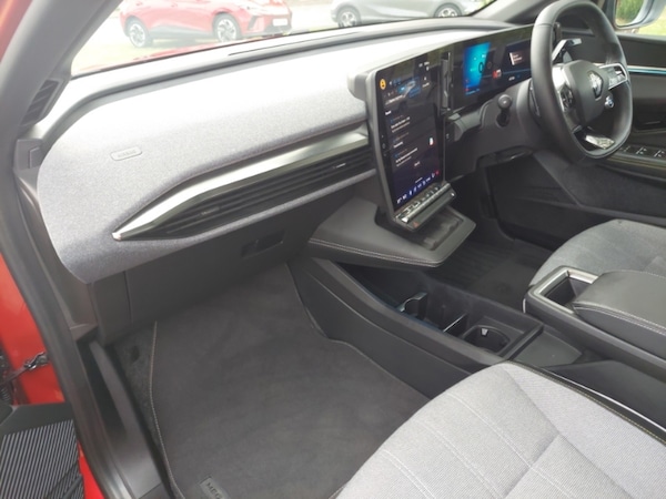 Used Renault Megane E Tech 2024 for sale - 76107982: Photo 5