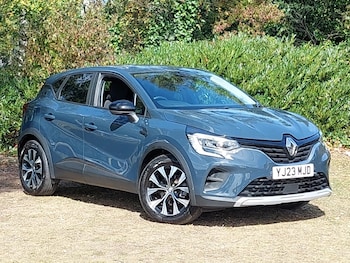 Used Renault Captur 2023 for sale - 75900669: Photo