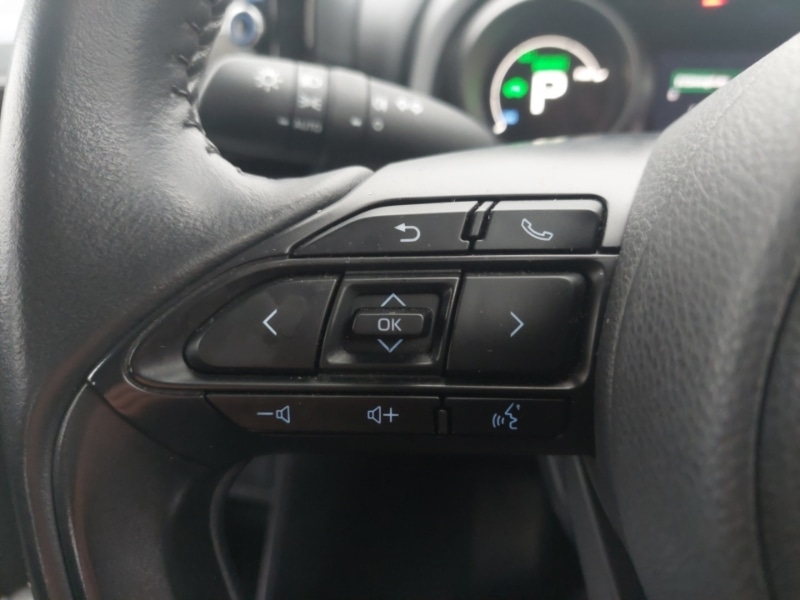 Used Toyota Yaris Cross 2022 for sale - 77385855: Photo 14