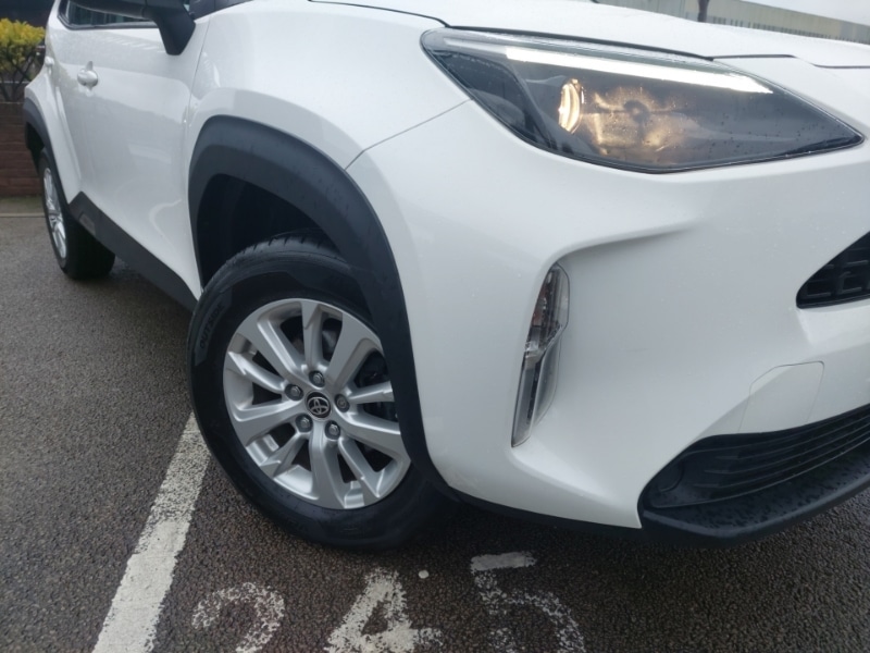 Used Toyota Yaris Cross 2022 for sale - 77385855: Photo 9