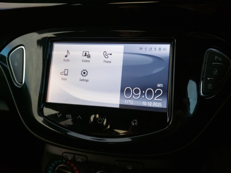 Used Vauxhall ADAM 2015 for sale - 77439363: Photo 10