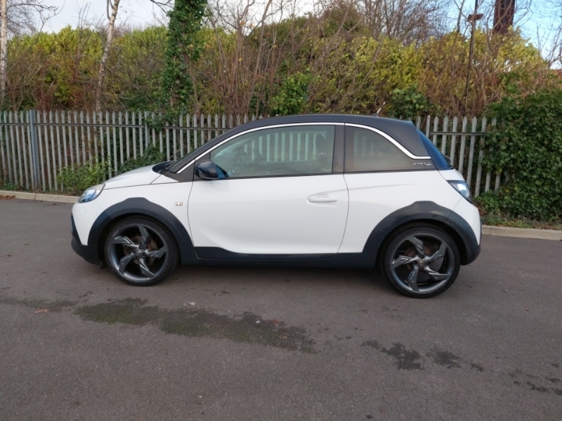 Used Vauxhall ADAM 2015 for sale - 77439363: Photo 4