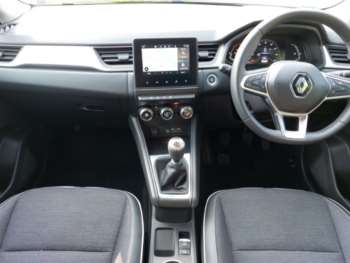 Used Renault Captur 2024 for sale - 74860742: Photo