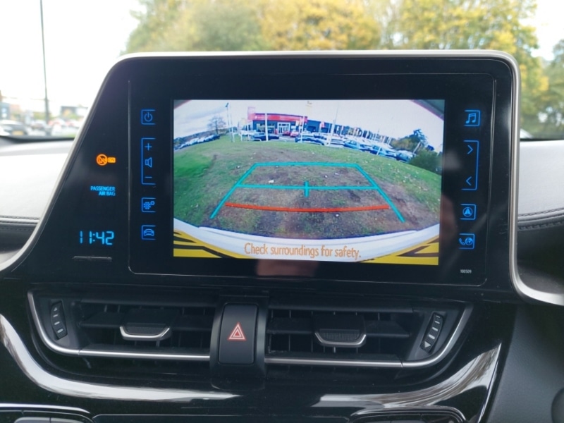 Used Toyota C-HR 2019 for sale - 76629163: Photo 10