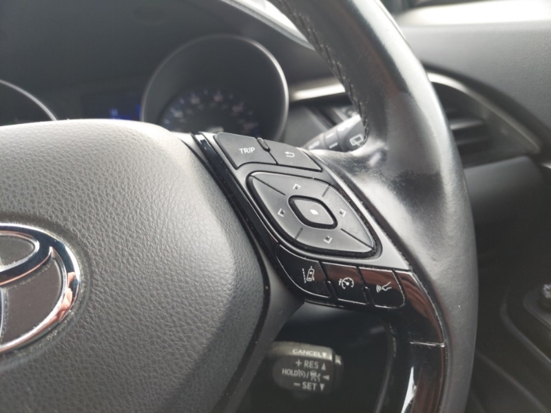 Used Toyota C-HR 2019 for sale - 76629163: Photo 17