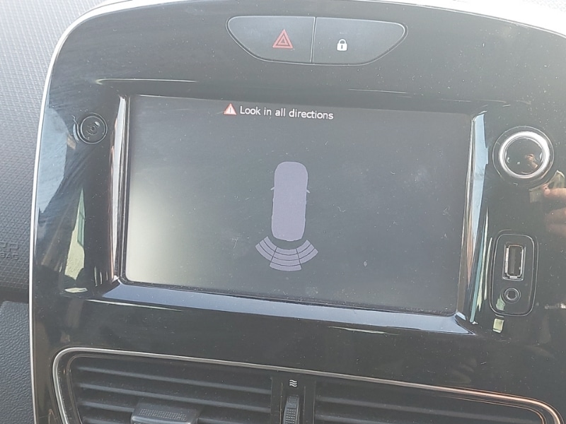 Used Renault Clio 2018 for sale - 77776615: Photo 11