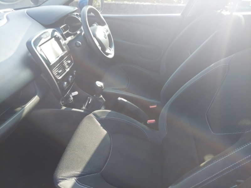 Used Renault Clio 2018 for sale - 77776615: Photo 5