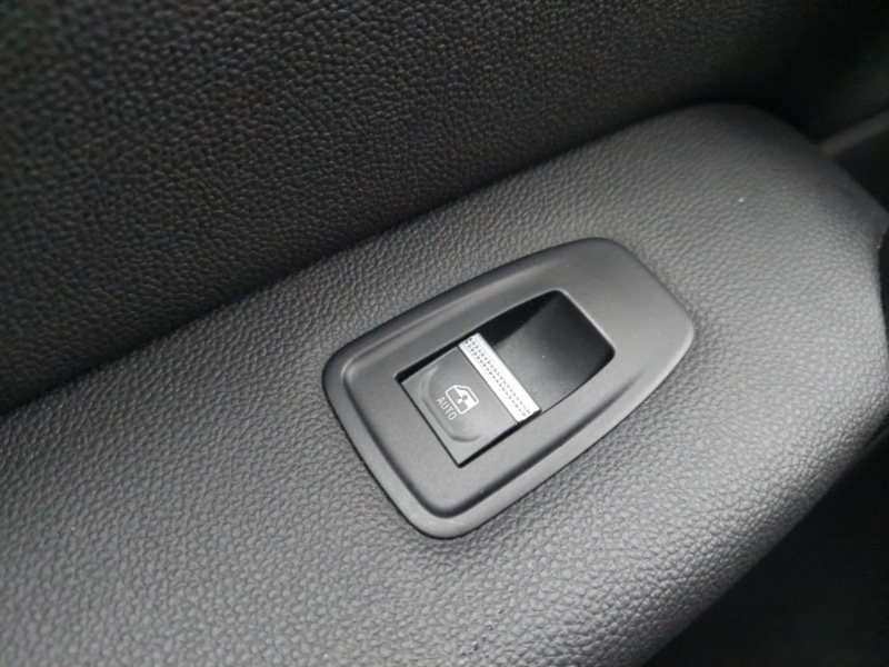 Used Renault Captur 2021 for sale - 76543609: Photo 13