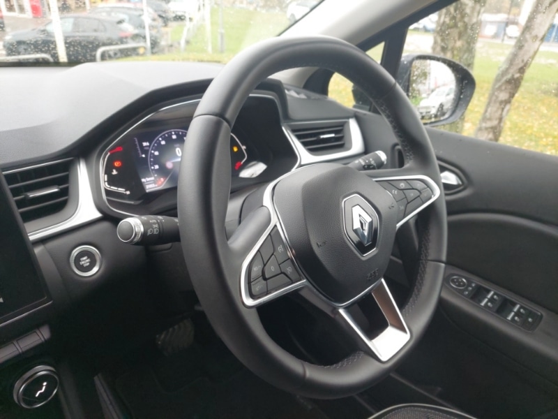 Used Renault Captur 2021 for sale - 76543609: Photo 15