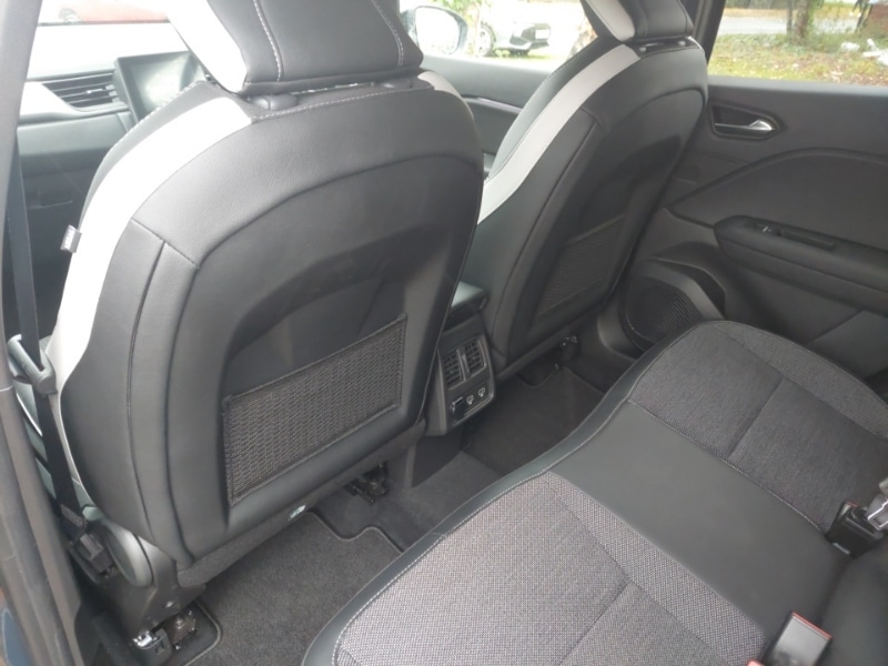 Used Renault Captur 2021 for sale - 76543609: Photo 6