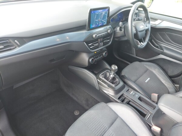 Used Ford Focus 2021 for sale - 76225934: Photo 5