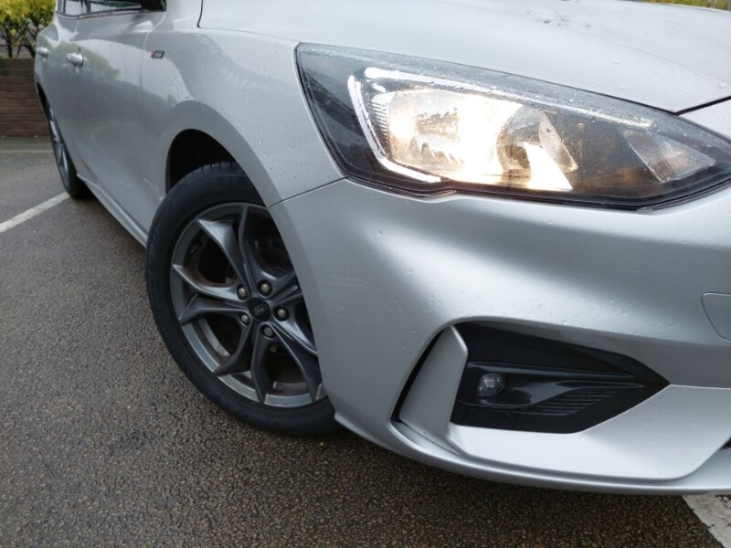 Used Ford Focus 2020 for sale - 77466126: Photo 9