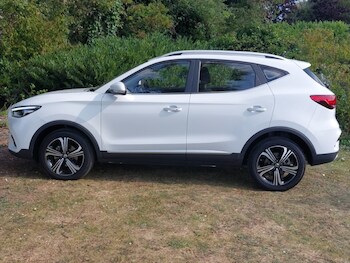 Used MG MG ZS 2023 for sale - 75605500: Photo