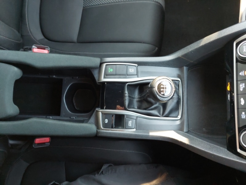 Used Honda Civic 2019 for sale - 77556142: Photo 13