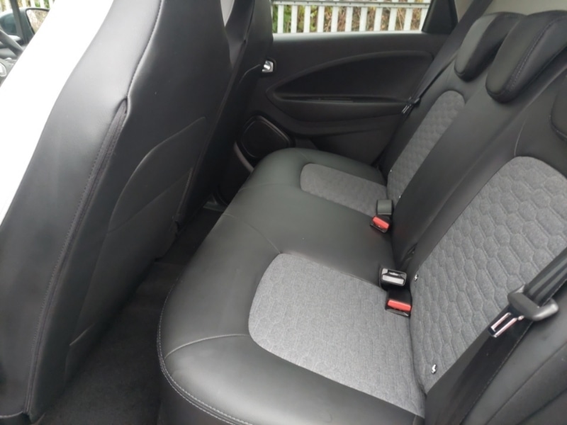 Used Renault Zoe 2021 for sale - 76879787: Photo 6