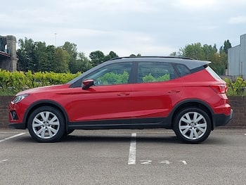 Used SEAT Arona 2018 for sale - 79654088: Photo