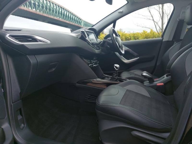 Used Peugeot 2008 2019 for sale - 77908348: Photo 5