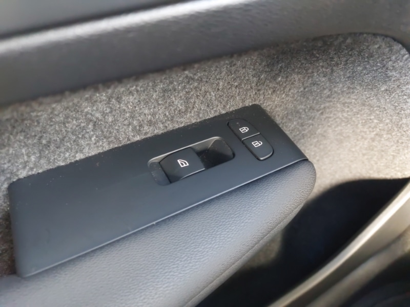 Used Volvo XC40 2023 for sale - 77028408: Photo 13