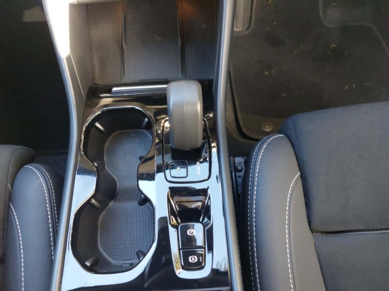 Used Volvo XC40 2023 for sale - 76053899: Photo 16