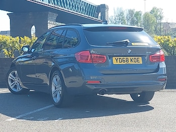 Used BMW 3 Series 2018 for sale - 78478116: Photo