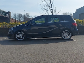 Used Mercedes-Benz B Class 2017 for sale - 79618400: Photo