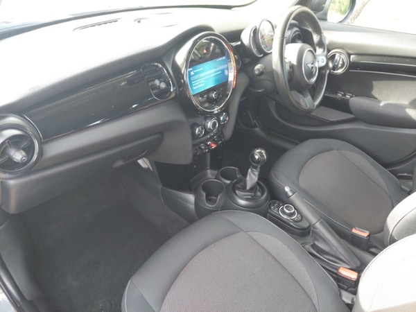 Used MINI Hatch 2022 for sale - 76238331: Photo 5