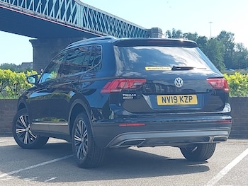 Used Volkswagen Tiguan Allspace 2019 for sale - 79153017: Photo
