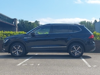 Used Volkswagen Tiguan Allspace 2019 for sale - 79153017: Photo