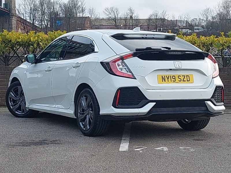 Used Honda Civic 2019 for sale - 77690097: Photo 3