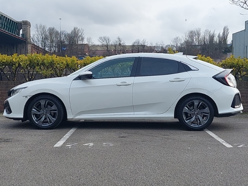 Used Honda Civic 2019 for sale - 77690097: Photo 4