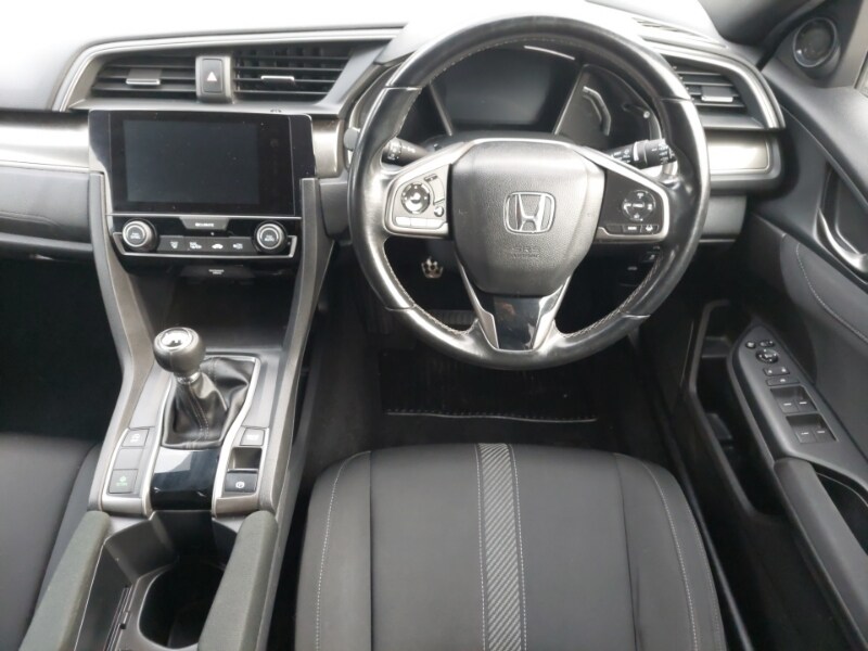 Used Honda Civic 2019 for sale - 77690097: Photo 7