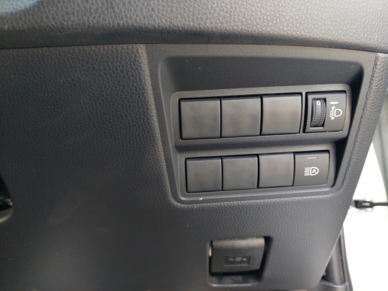 Used Toyota Yaris 2023 for sale - 78023459: Photo 18