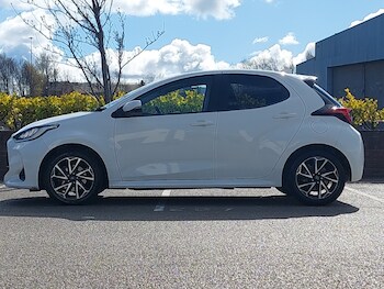 Used Toyota Yaris 2023 for sale - 78023459: Photo