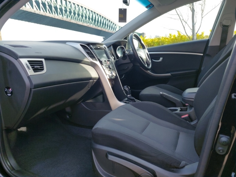 Used Hyundai i30 2017 for sale - 77816634: Photo 5