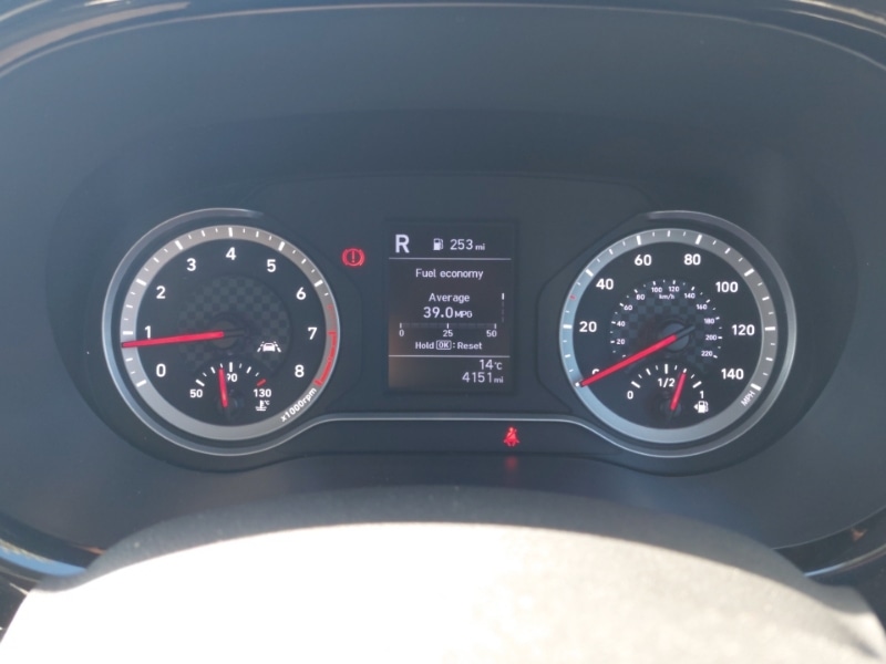 Used Hyundai i10 2022 for sale - 76116379: Photo 11